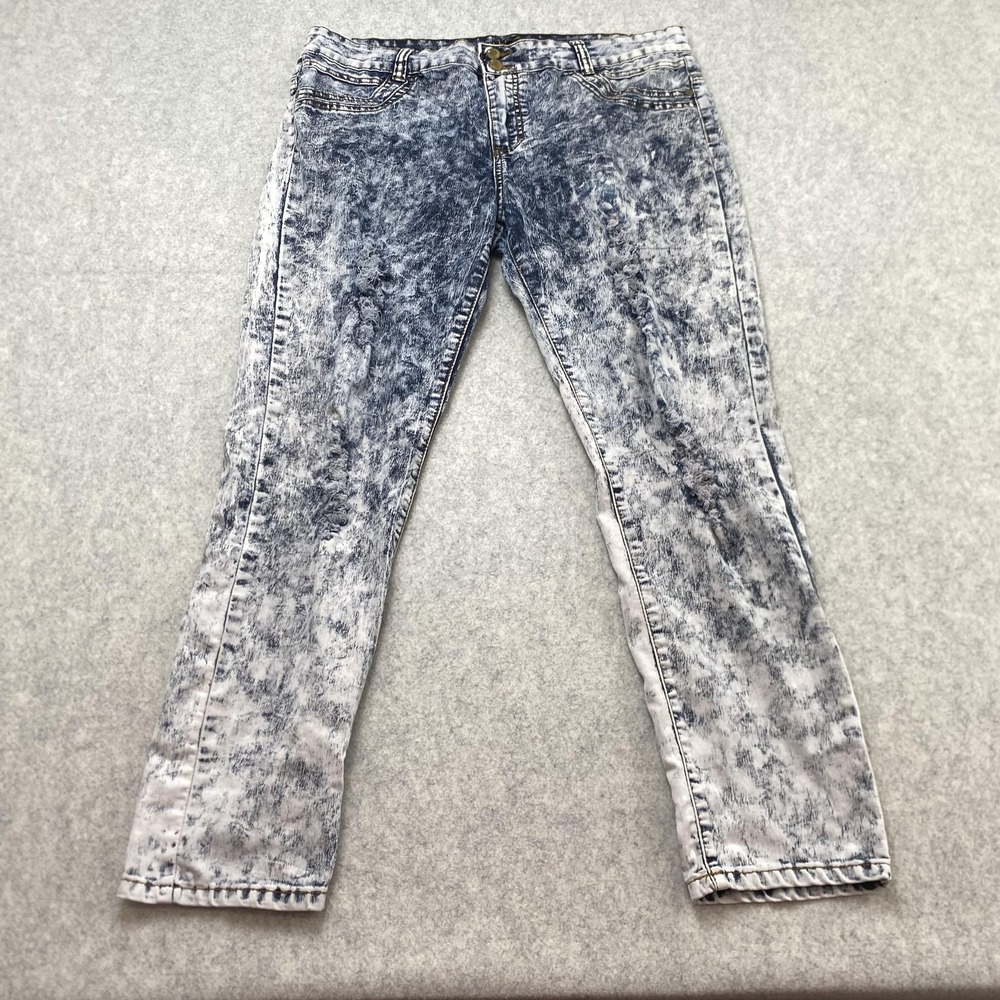 V.I.P. Juniors 15/16 Straight Jeans (37x27) Blue Acid Wash Distressed Denim